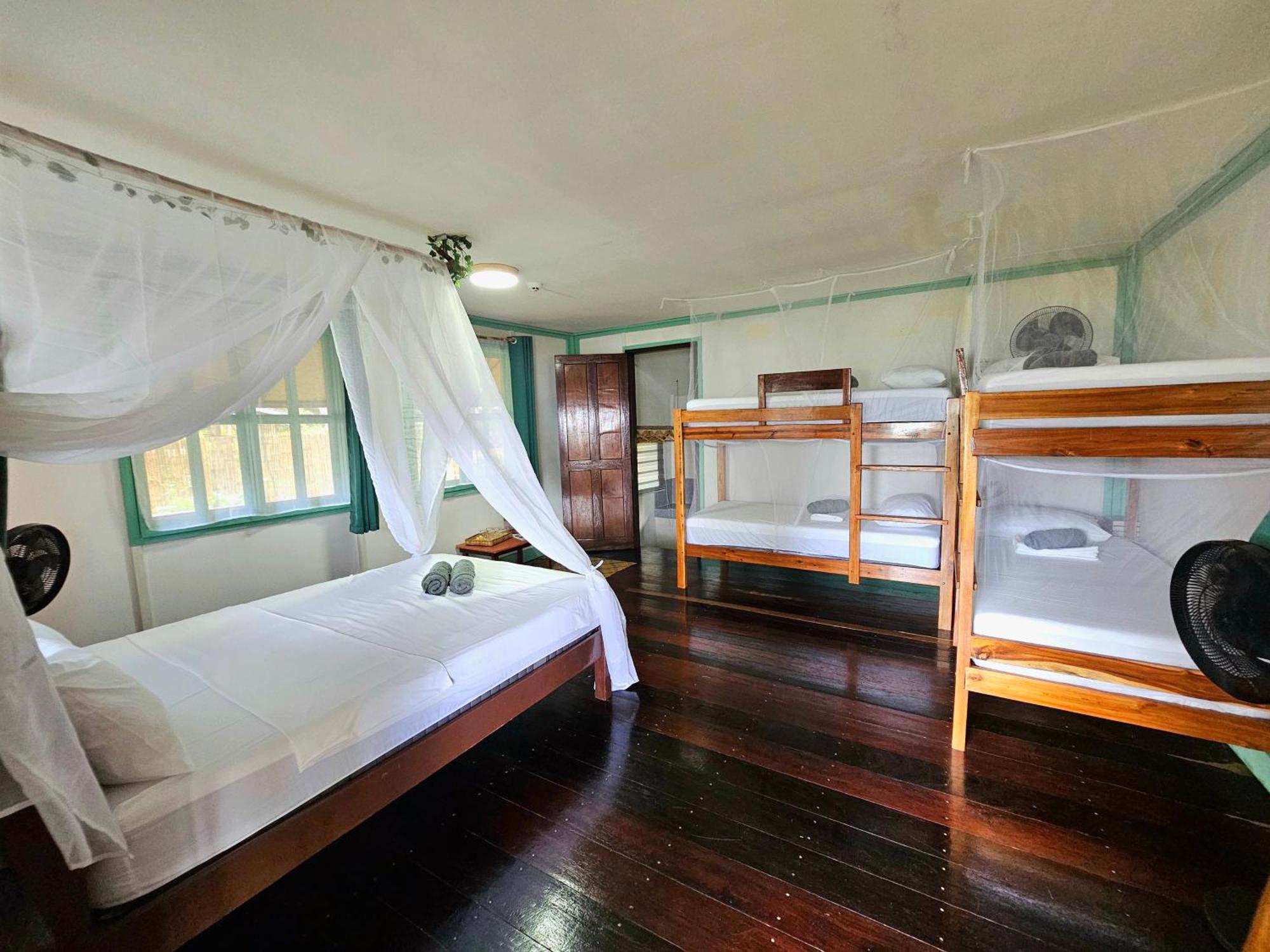 Dk2 Resort - Hidden Natural Beach Spot - Direct Tours & Fast Internet Эль-Нидо Экстерьер фото