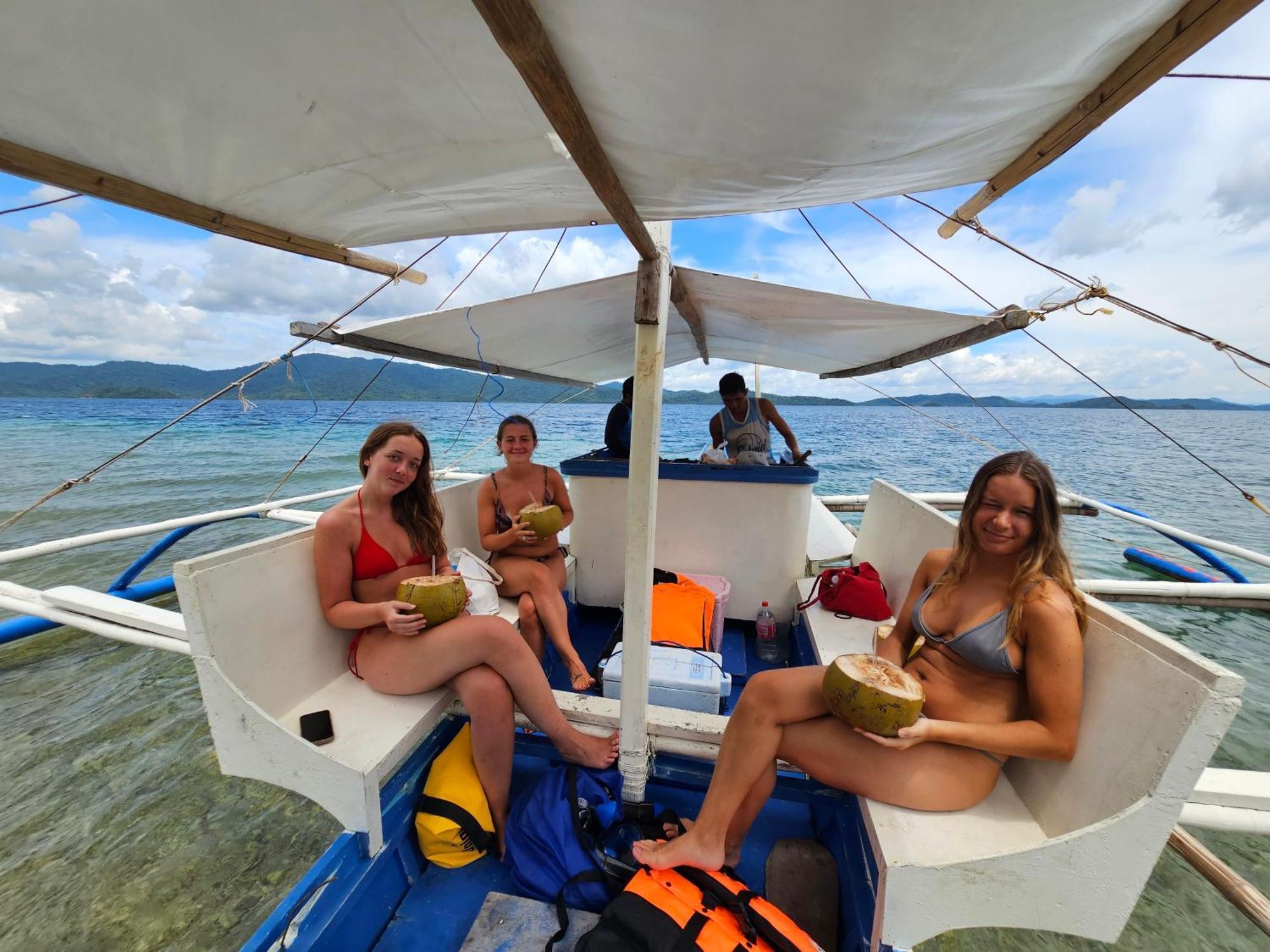 Dk2 Resort - Hidden Natural Beach Spot - Direct Tours & Fast Internet Эль-Нидо Экстерьер фото